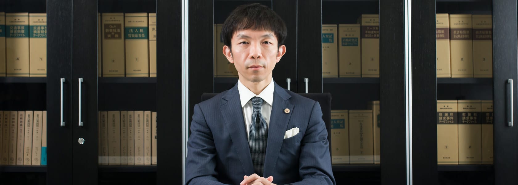 代表社員弁護士　鈴木淳巳